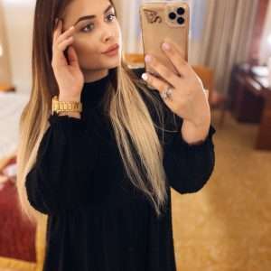 Maya Gandhi Nagar escort girl (4)