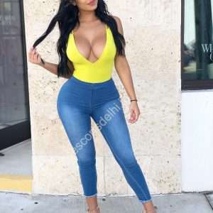 Ruhi an independent model escort in Delhi Mukherjee Nagar (2)