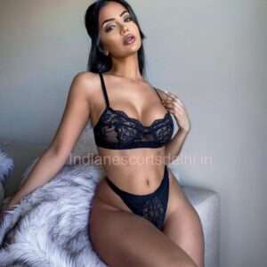 Gunjan Indian Delhi escorts girl and provide sex services