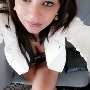 Shweta MILF escort girl in Aerocity Delhi