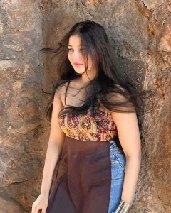 Ishani Indian busty escort in Aerocity, Delhi (2)