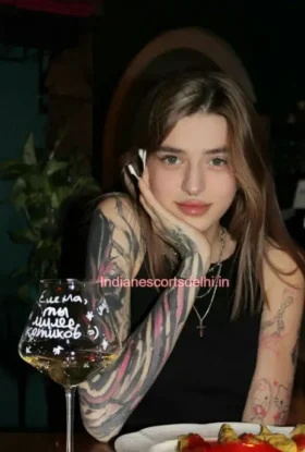 Yulya provide Delhi Russian escorts service in Aerocity (1)