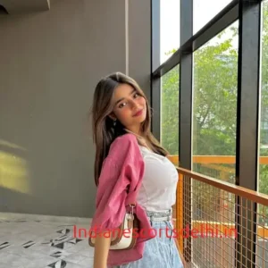 Anaya Indian escort in Chanakyapuri, Delhi (4)