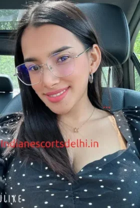 Simmy Call girl in Delhi Simmy Model Indian escort in Ghaziabad (2)